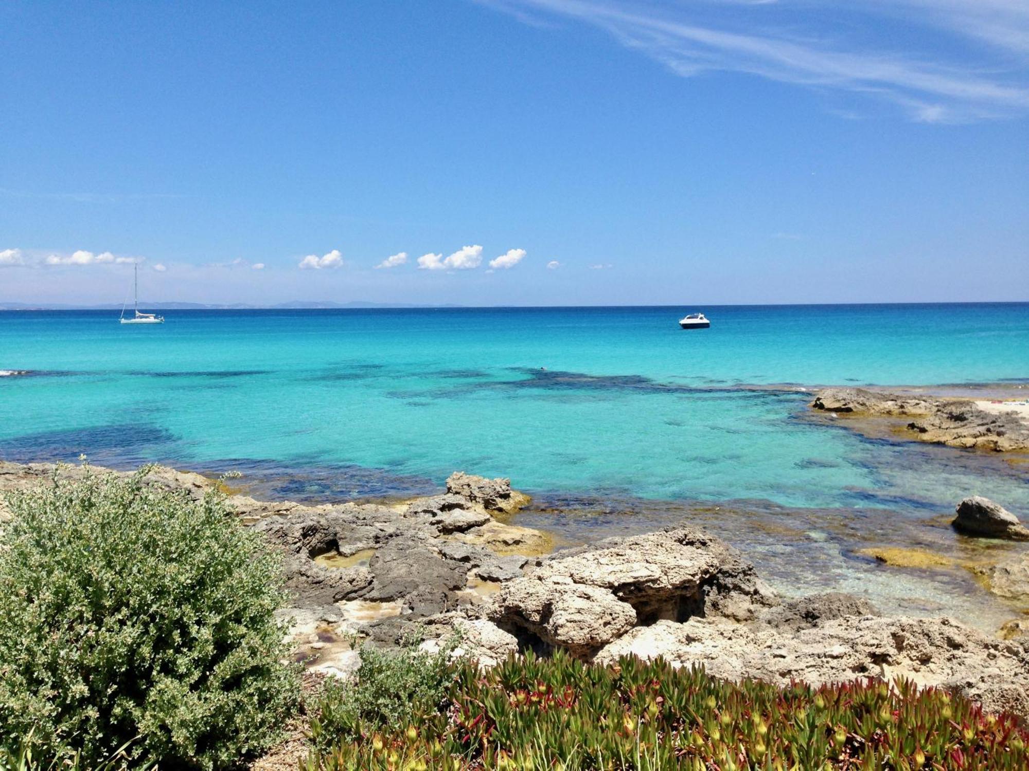 Apartments Campanitx - Astbury Formentera Es Calo  Eksteriør billede